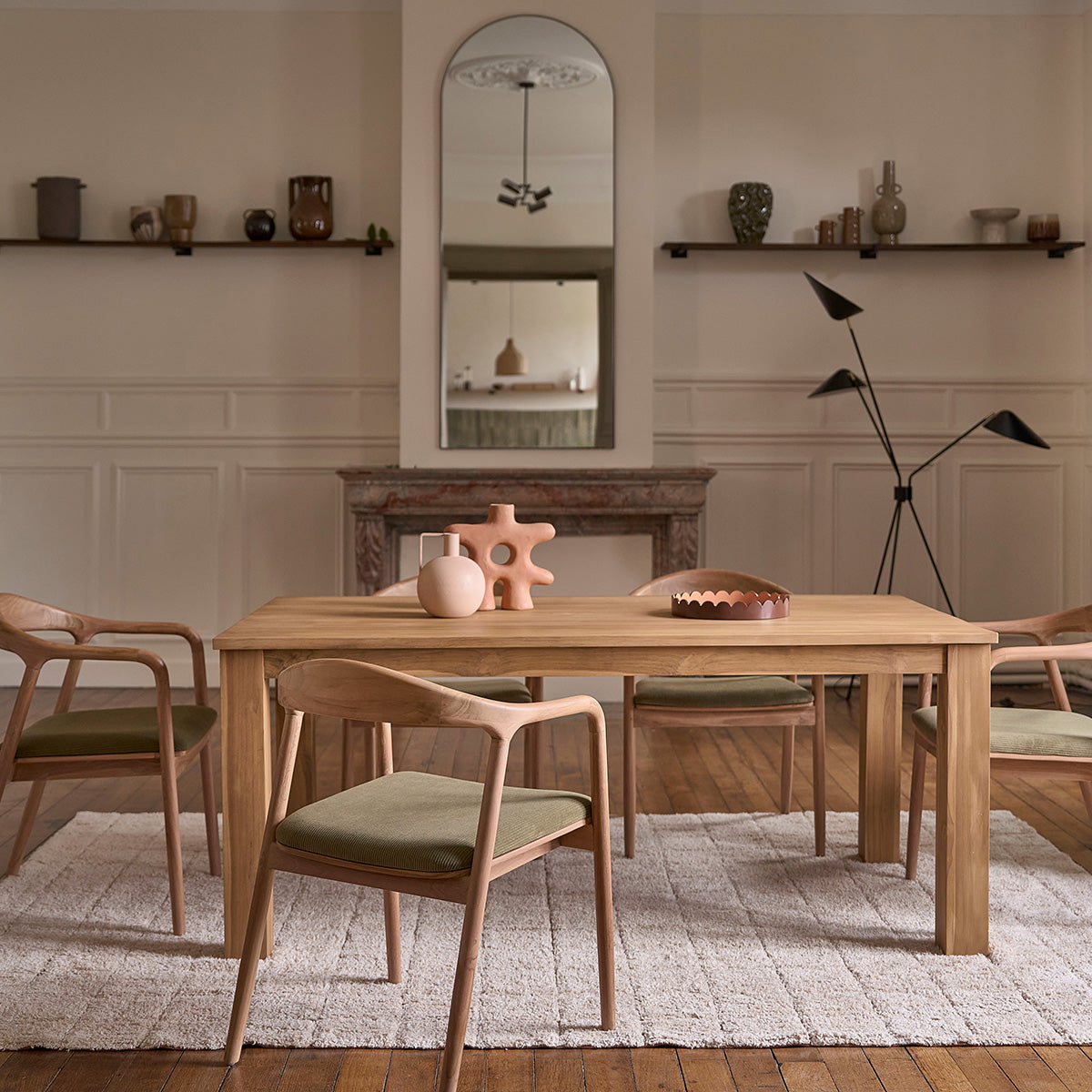 Table en teck massif sur mesure — Maison Lignum